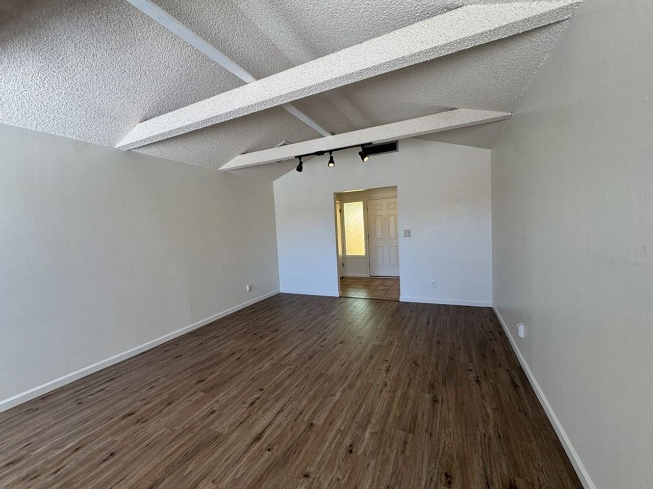 4664 Citadel Dr - Photo 7 of 29