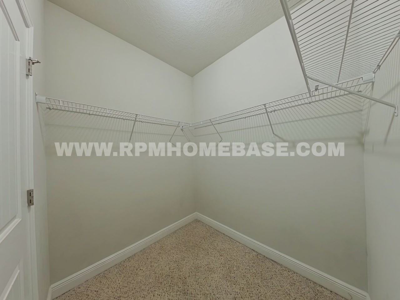 662 Teal St - Photo 7 of 23