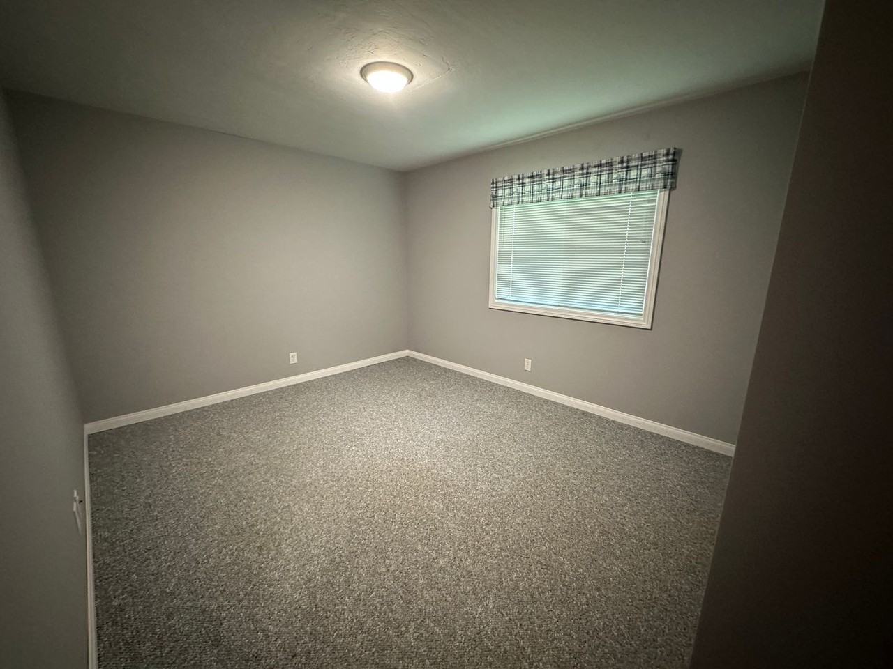 2307 Duraznitos Rd - Photo 4 of 23