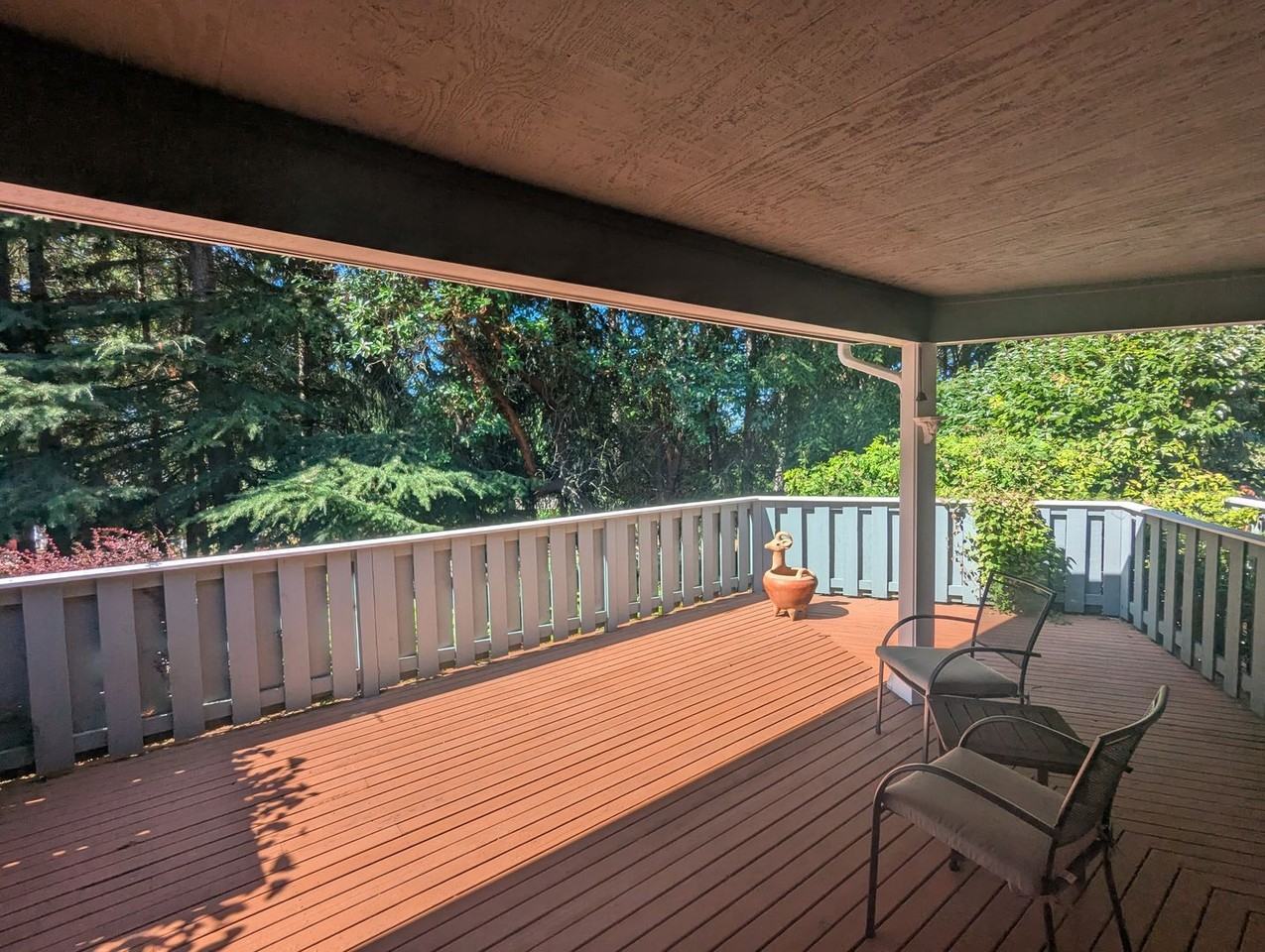 1574 Ne Park View Dr #3 - Photo 2 of 23