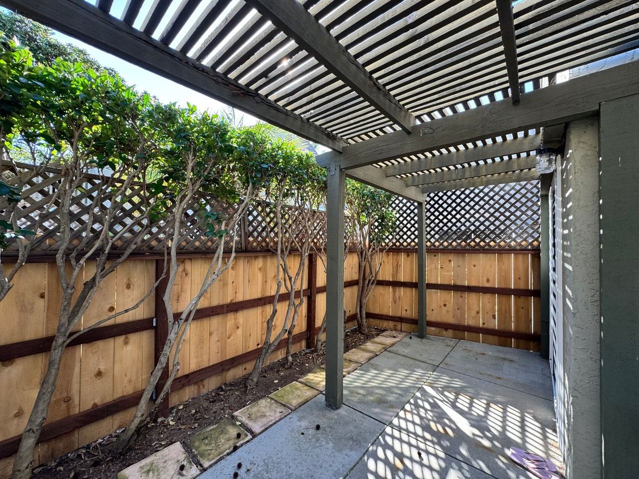 10857 Caravelle Pl - Photo 6 of 25