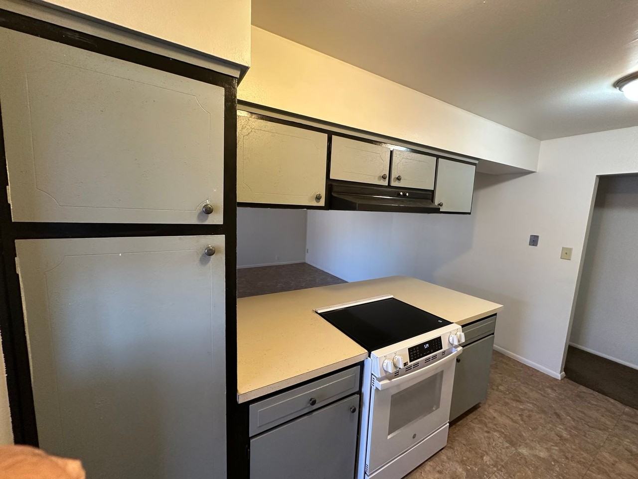 1743 E Campus Dr - Photo 3 of 15