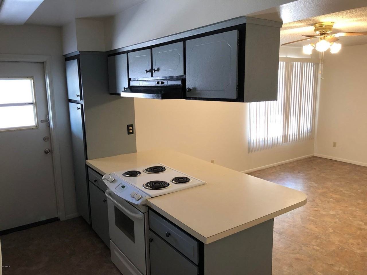 1743 E Campus Dr - Photo 4 of 15