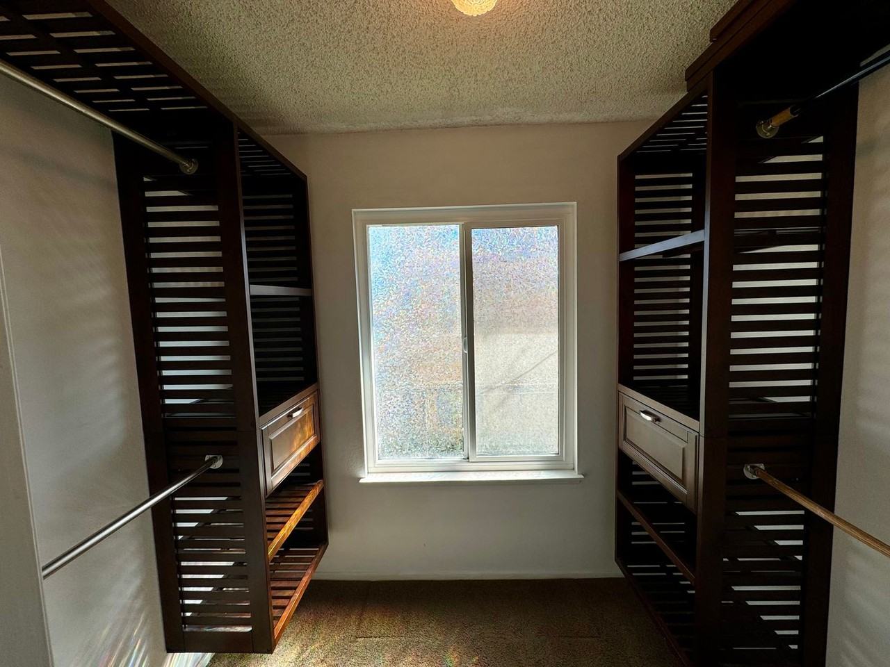 904 S Mountain Ave #B - Photo 6 of 12