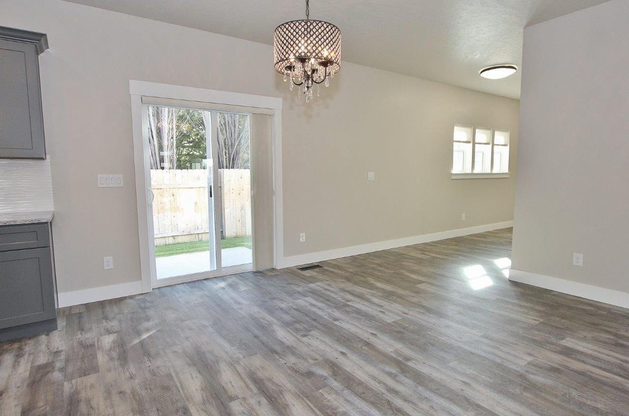 2502 N 34th St - Photo 7 of 25