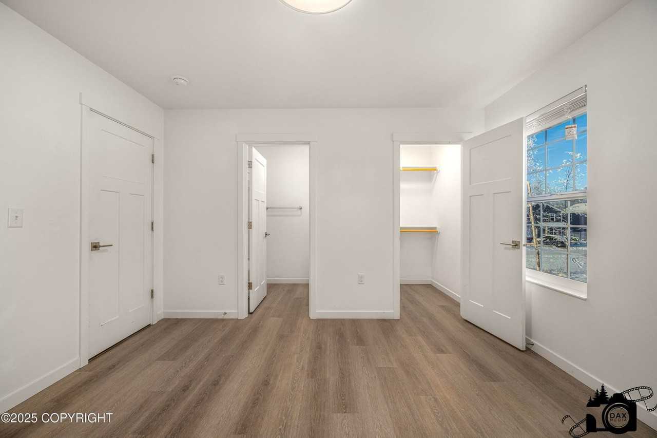 1635 S Pollywog Pl - Photo 7 of 14