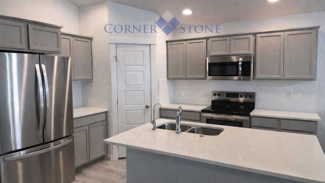 3921 W Peak Cloud Ct - Photo 3 of 13