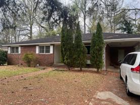 303 32nd Pl E - Photo 1 of 1