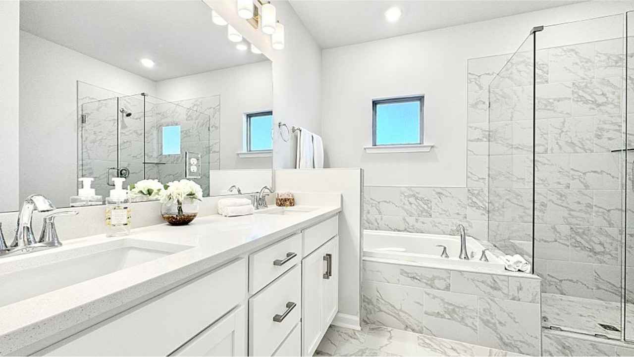 319 Allene Way - Photo 4 of 4