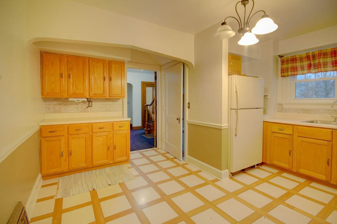 6075 N 900th Ave - Photo 3 of 34