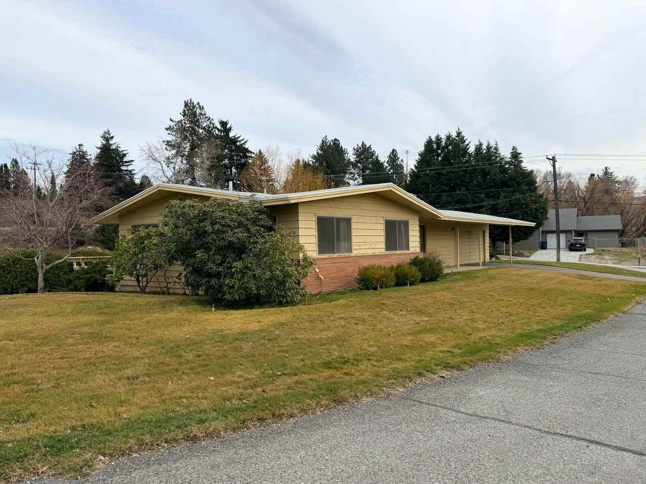 21 19th St Ne - Photo 2 of 36