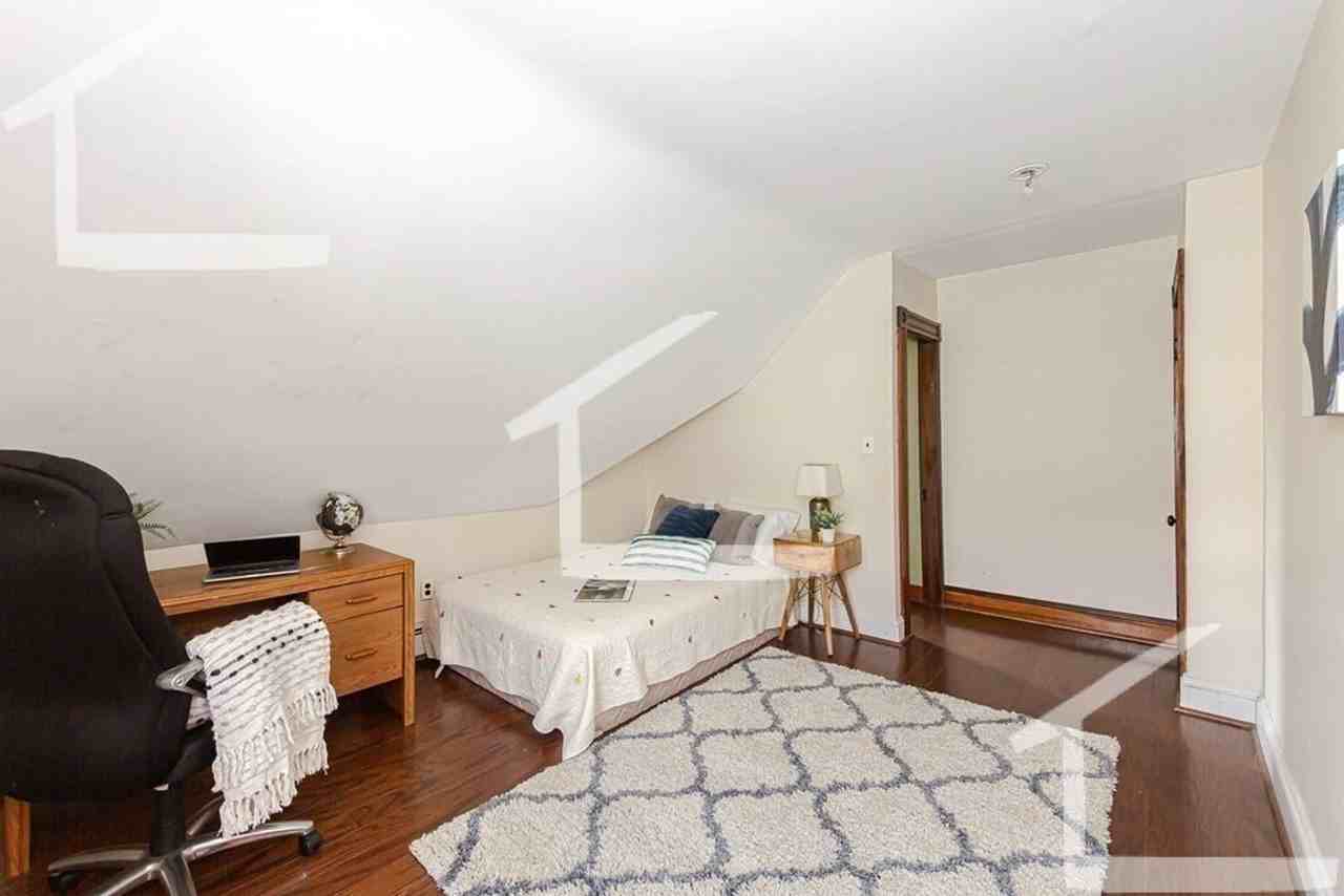 88 Francis St - Photo 2 of 9