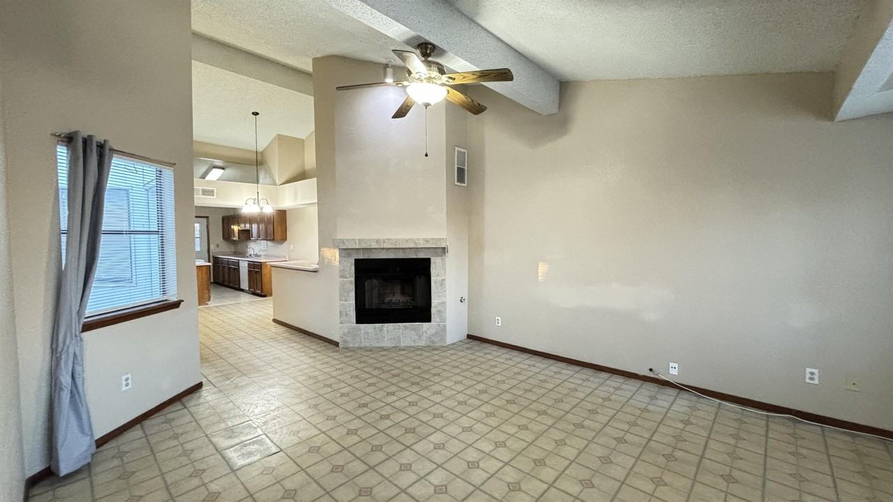 10960 Delafield Drive Unit A - Photo 2 of 17