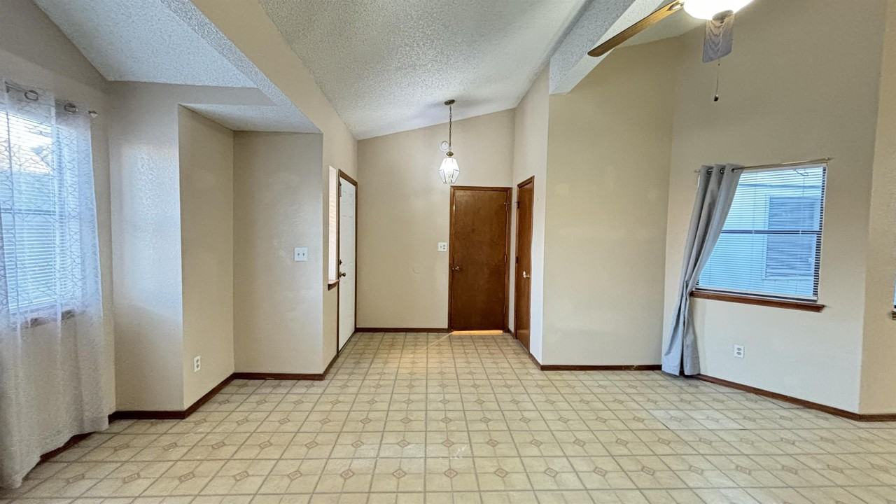 10960 Delafield Drive Unit A - Photo 3 of 17