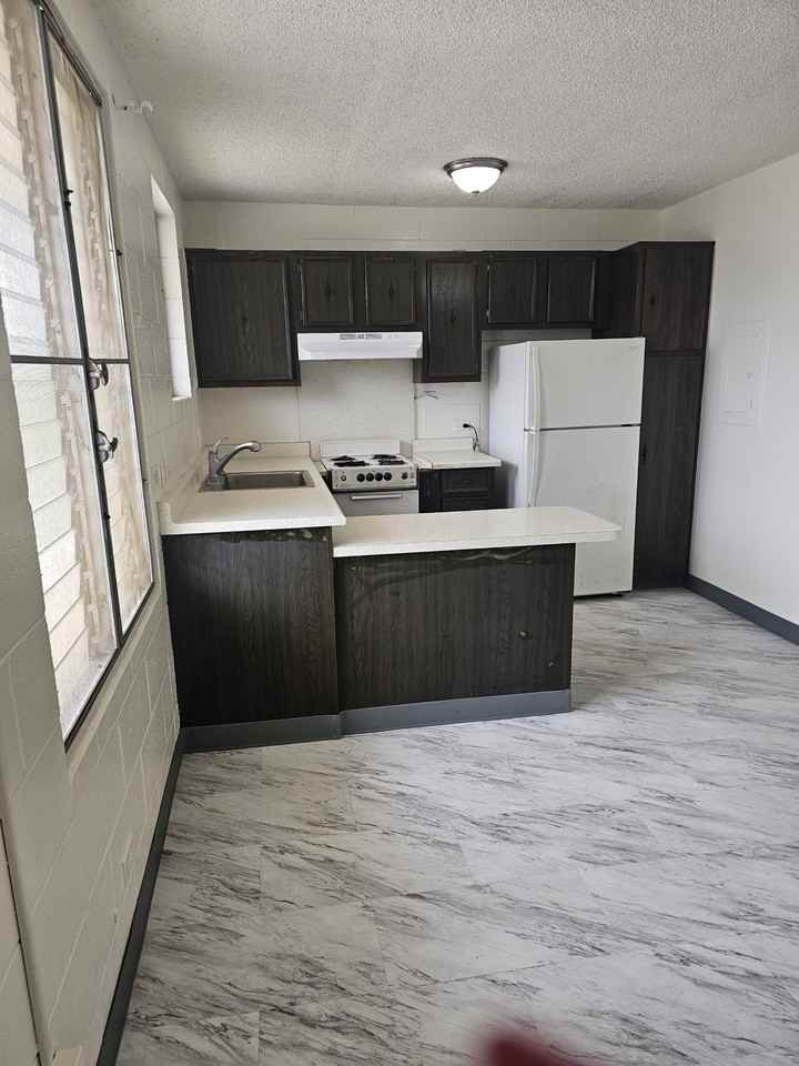 94-961 KAHUAMOKU PL- AGENTS: SANDY FREITAS/K. FUKUMOTO - 22 #22 - Photo 4 of 17