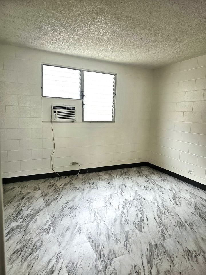 94-961 KAHUAMOKU PL- AGENTS: SANDY FREITAS/K. FUKUMOTO - 22 #22 - Photo 5 of 17