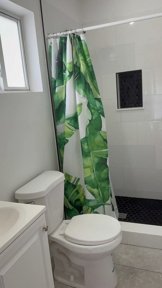 1215 Boston Ave., Unit 4 - Photo 2 of 9