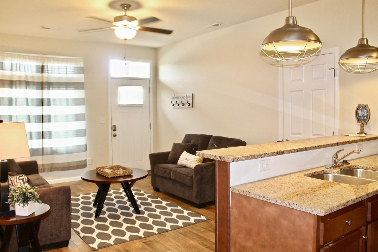 Inverness Apartments - Photo 5 of 20