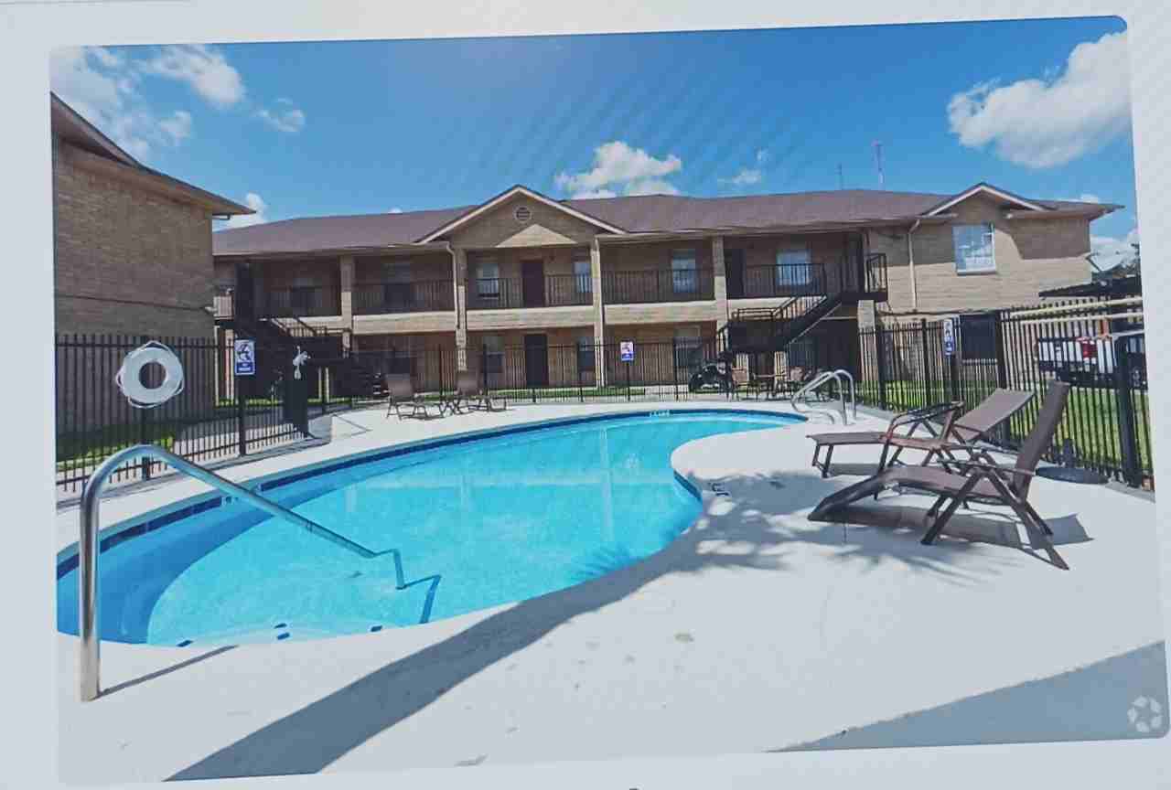 Dove Cove Apartments - Photo 5 of 25