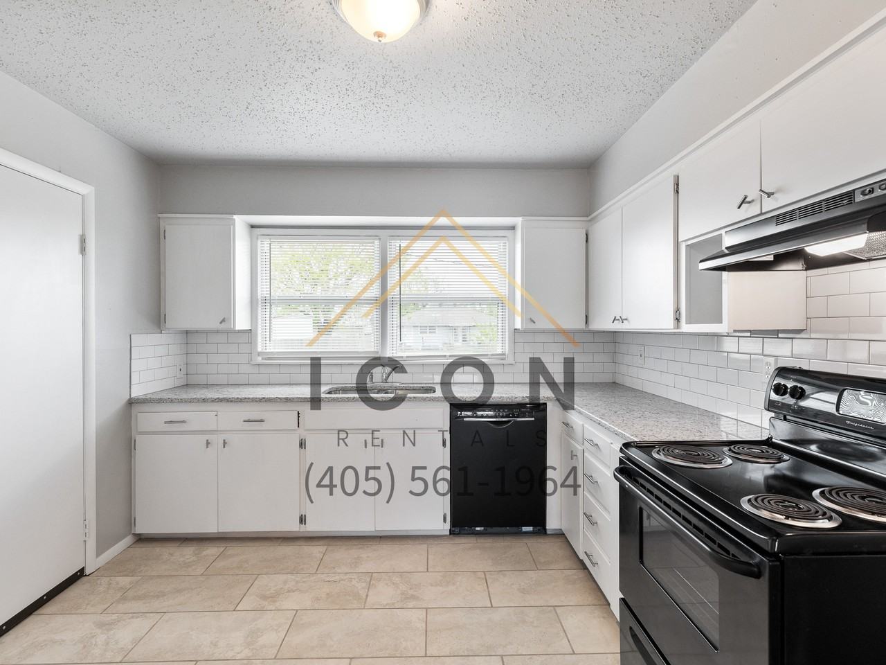 4421 Nw 31st St #1 - Photo 5 of 42