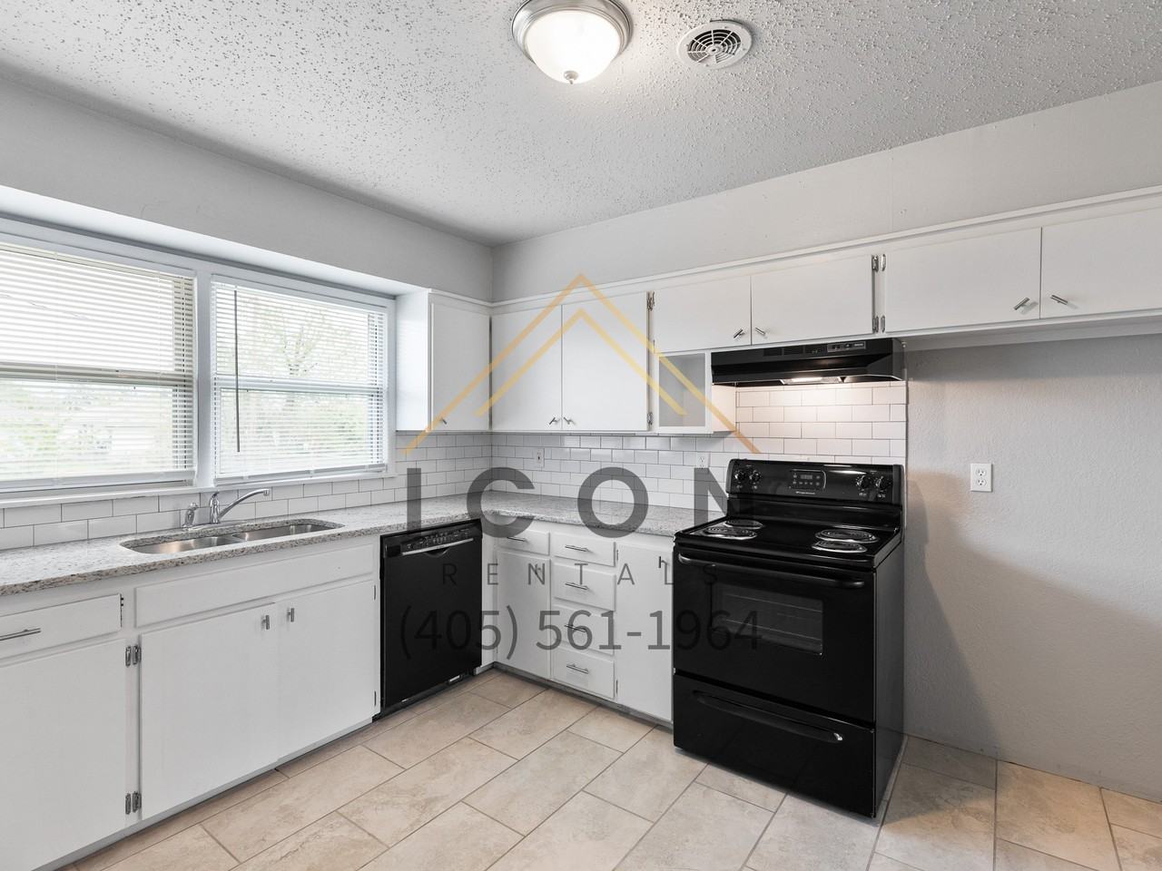 4421 Nw 31st St #1 - Photo 6 of 42