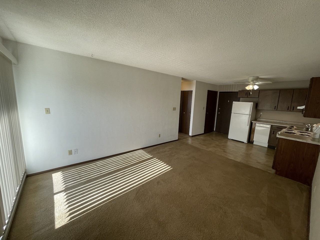 River Bluff Apartment Homes - Photo 3 of 14