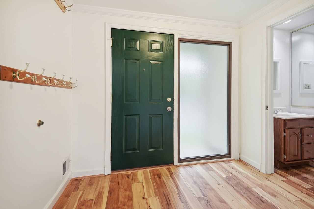 19407 Battleridge Way #1 - Photo 3 of 34