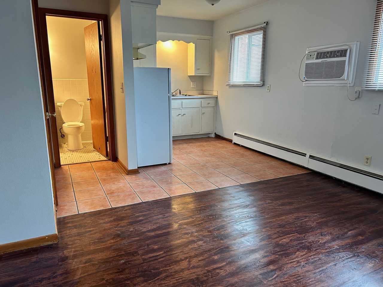 211 79th Way NE - Photo 5 of 12