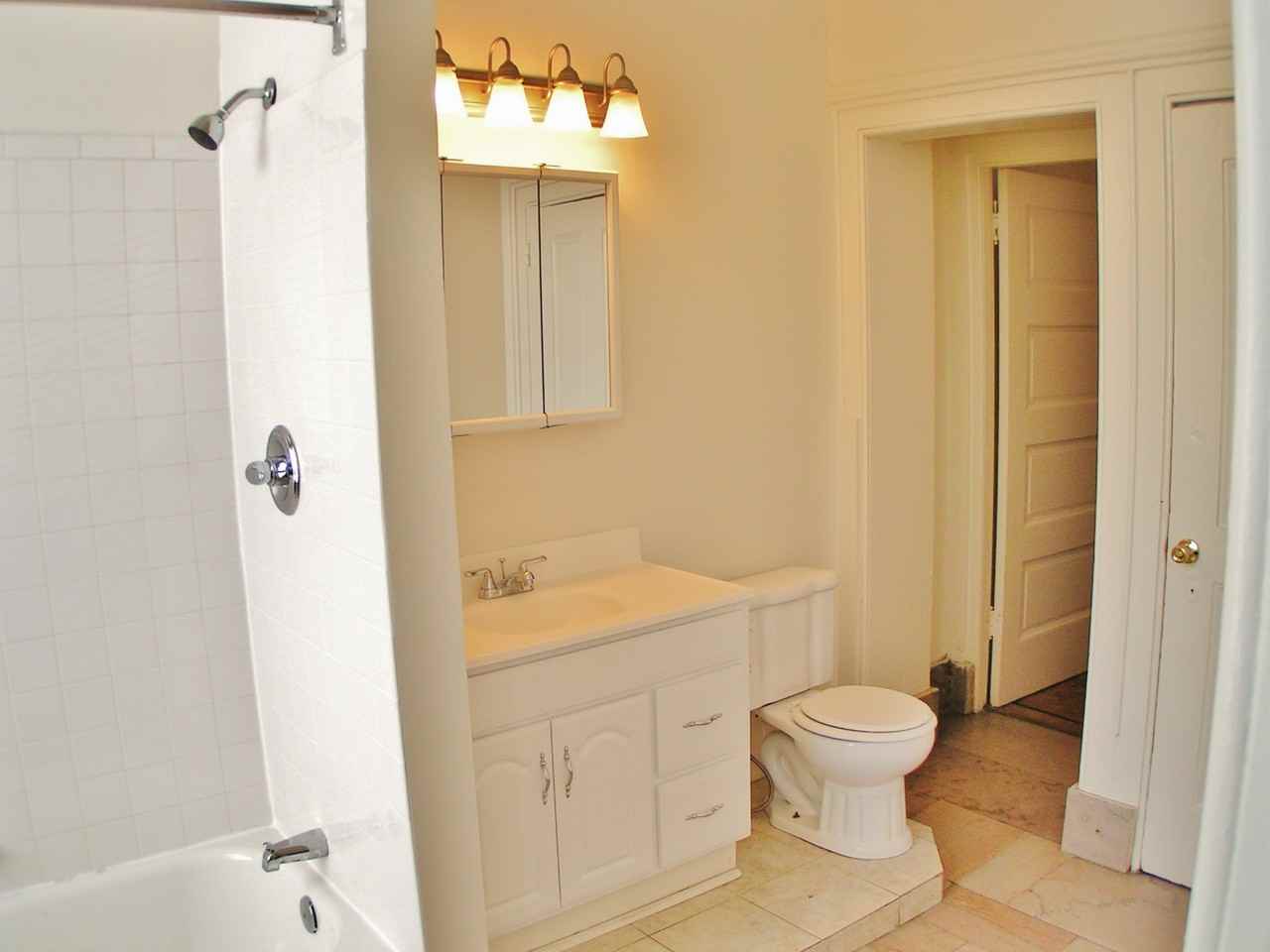 The Lafayette-Madison (1401) - Photo 2 of 14