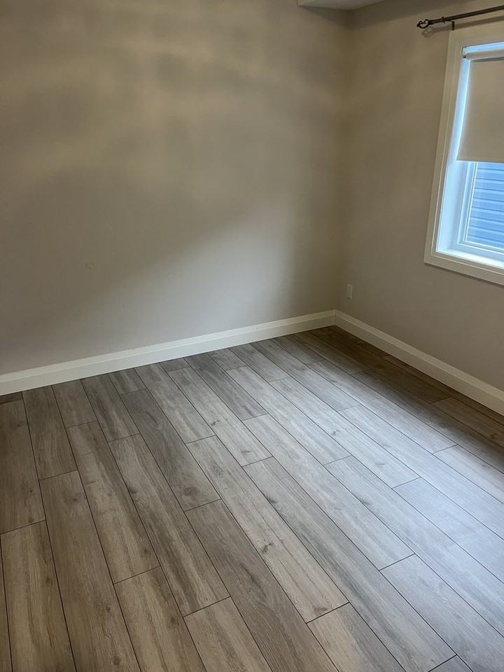 32 Third Ave - Photo 7 of 11