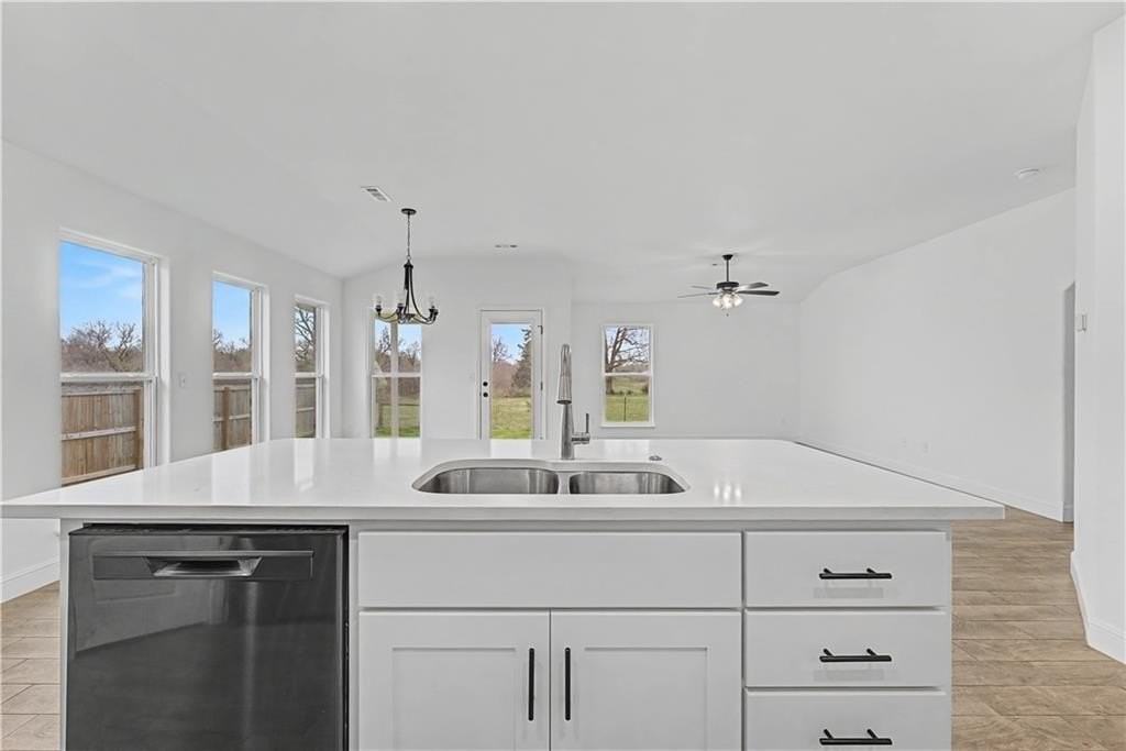 5377 Clear Springs Ave - Photo 5 of 17