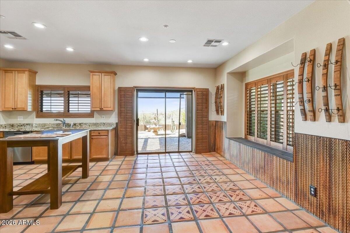 35128 N 92nd Pl - Photo 6 of 25