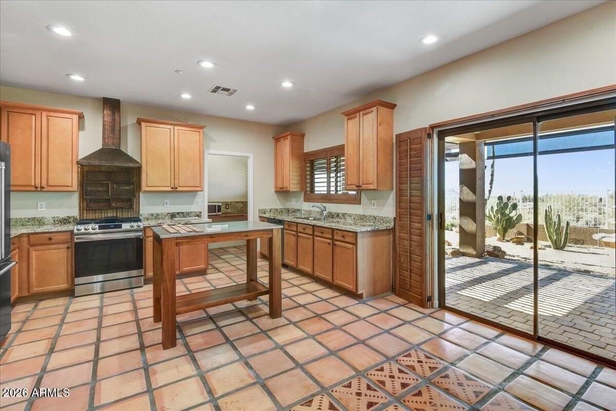 35128 N 92nd Pl - Photo 7 of 25