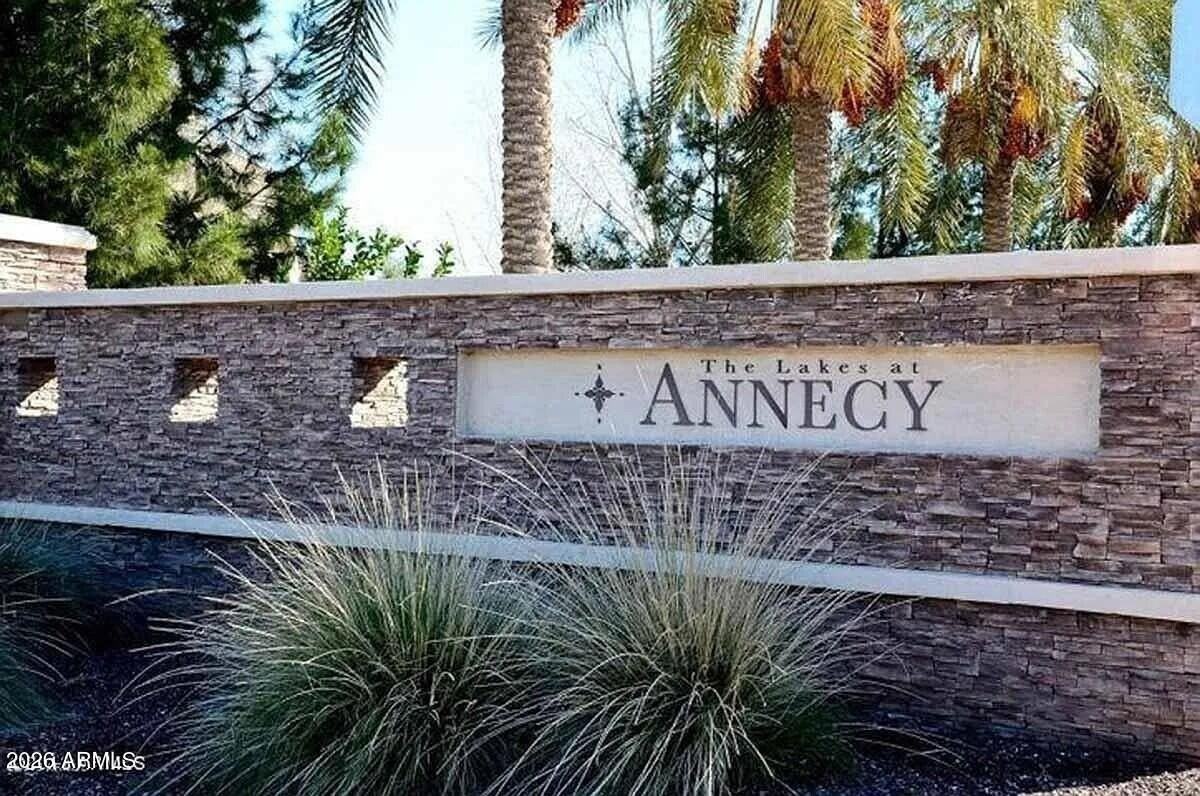 2785 S Pewter Dr Unit 103 - Photo 3 of 30