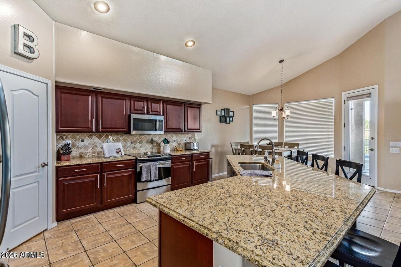 6551 S Four Peaks Pl - Photo 4 of 33