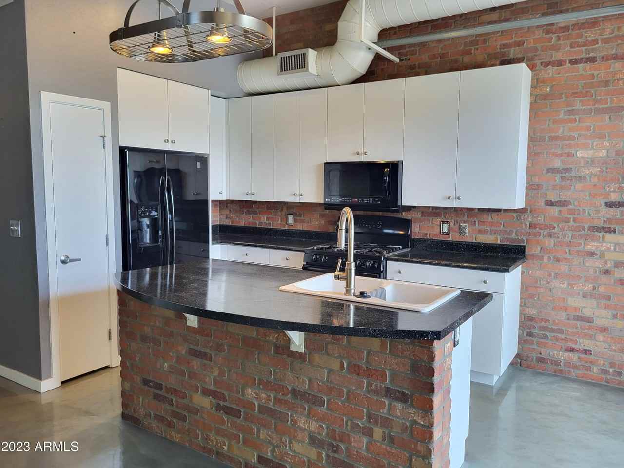 914 E Osborn Rd Unit 218 - Photo 6 of 30