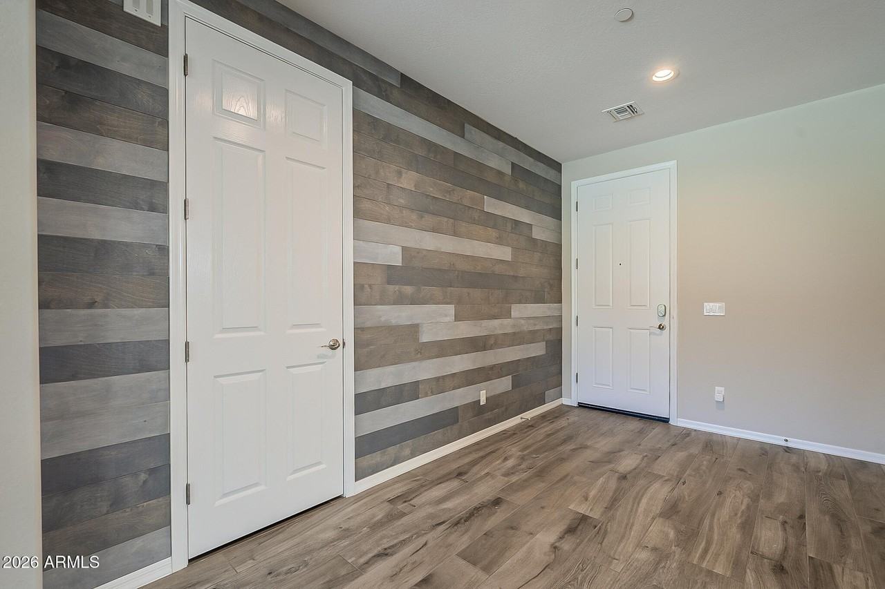 11628 W Andrew Ln - Photo 5 of 50