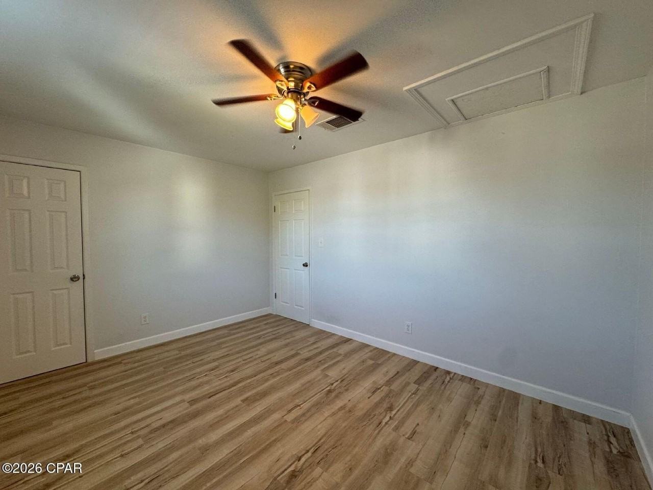 8003 Beach Dr Unit C - Photo 6 of 15