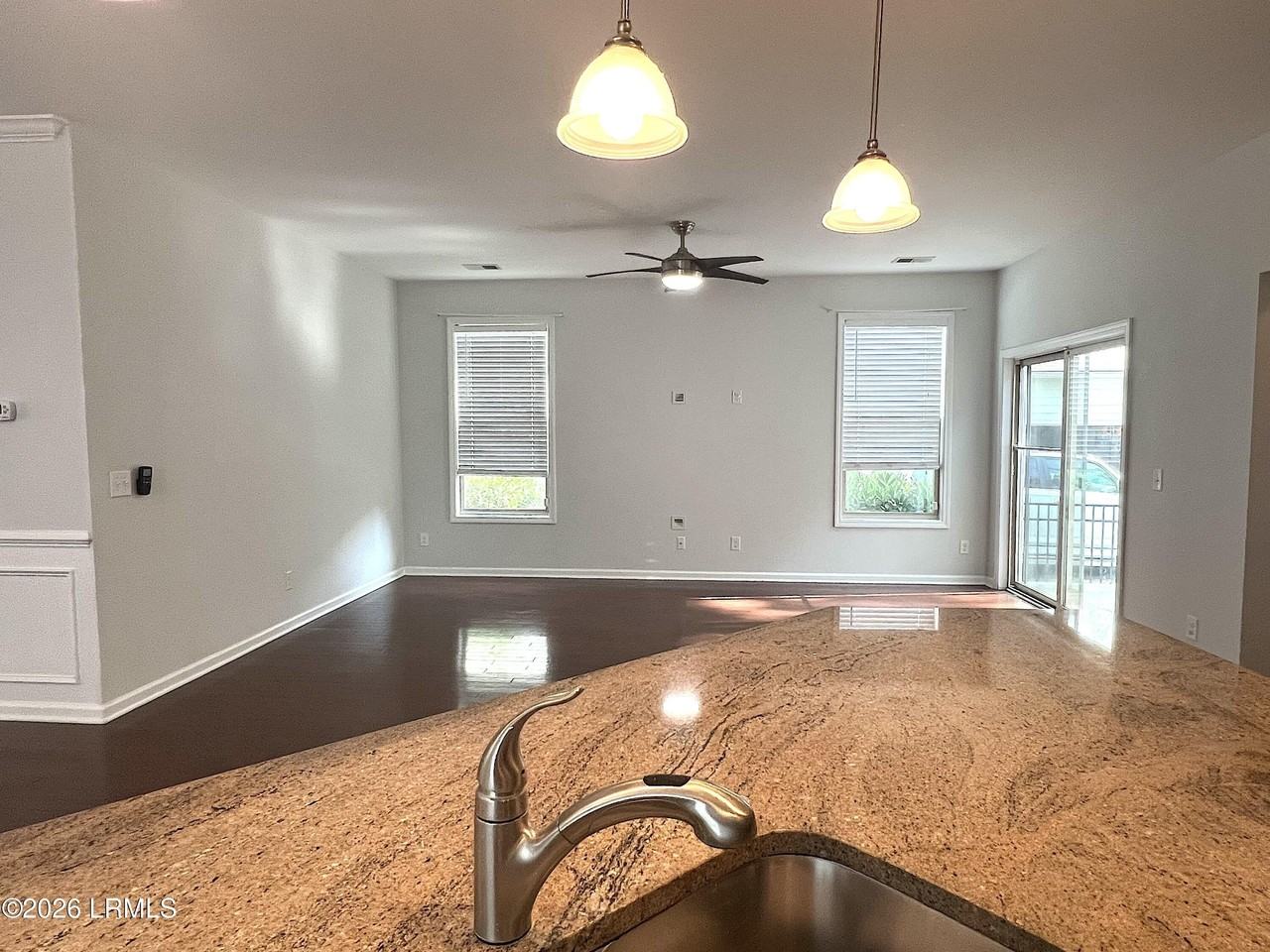 128 Wrights Point Cir - Photo 5 of 10