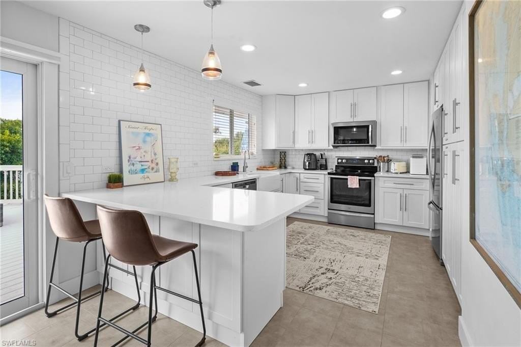 474 Lake Murex Cir - Photo 5 of 35