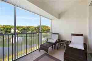 featured image of 5455 Worthington Ln Apt 202