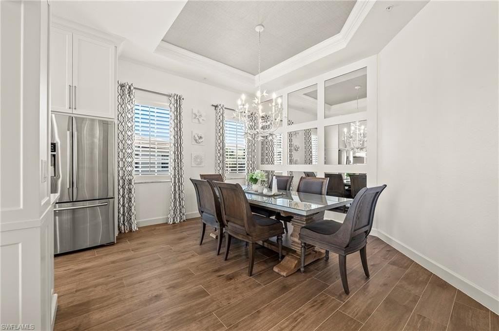 10005 Valiant Ct Apt 202 - Photo 5 of 49