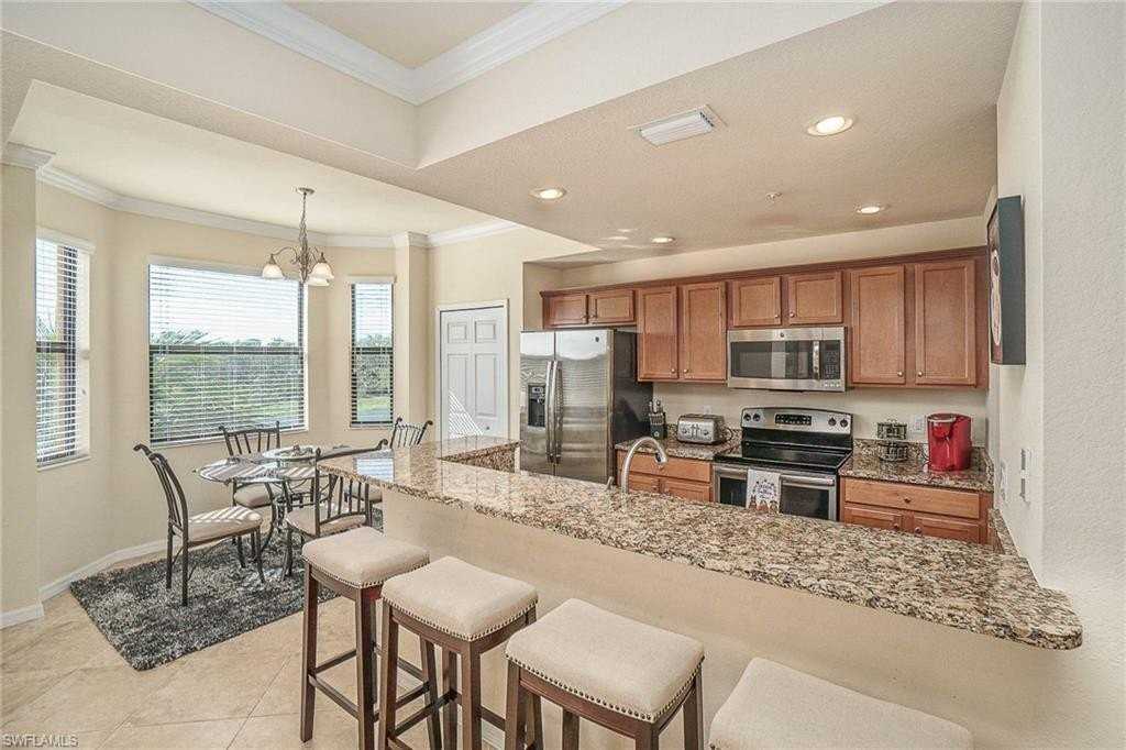 9731 Acqua Ct Unit 533 - Photo 6 of 22