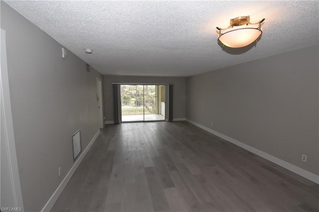 5667 Rattlesnake Hammock Rd Apt 205b - Photo 5 of 26