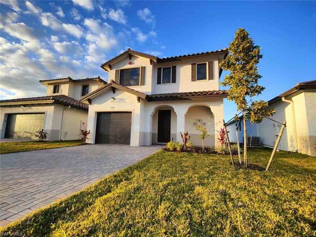 5871 Cassidy Ln - Photo 2 of 32