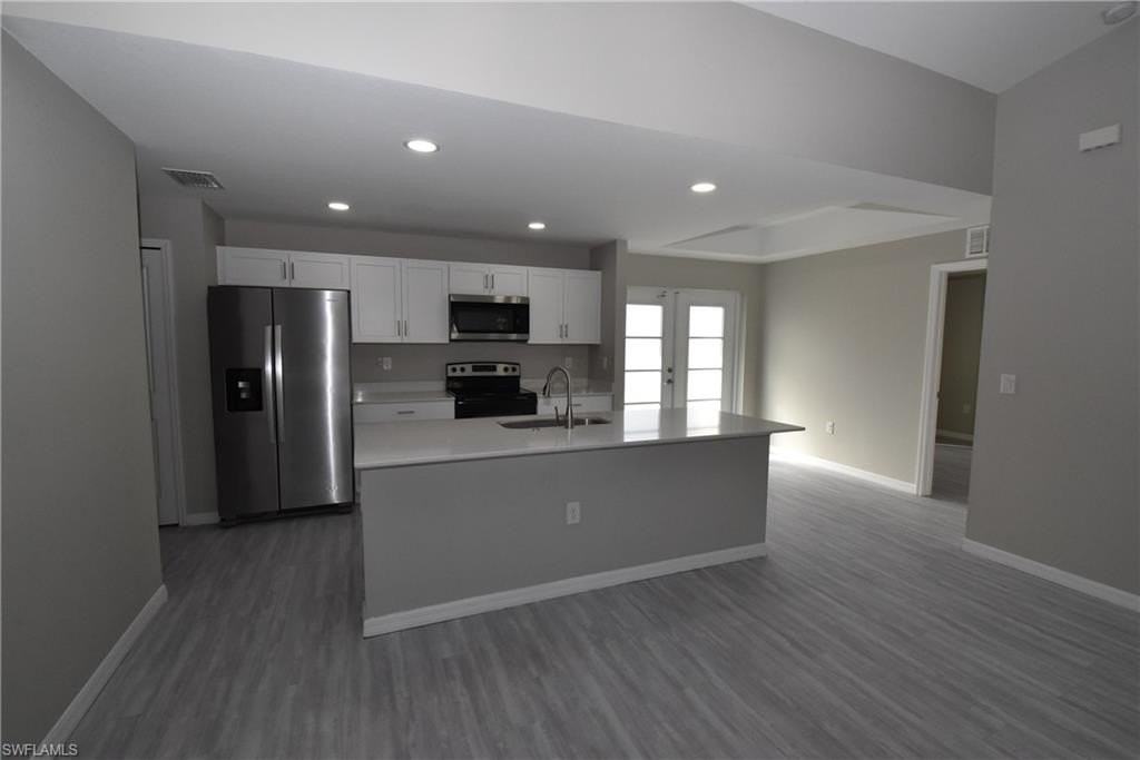 3718 Donahue Ave - Photo 5 of 23