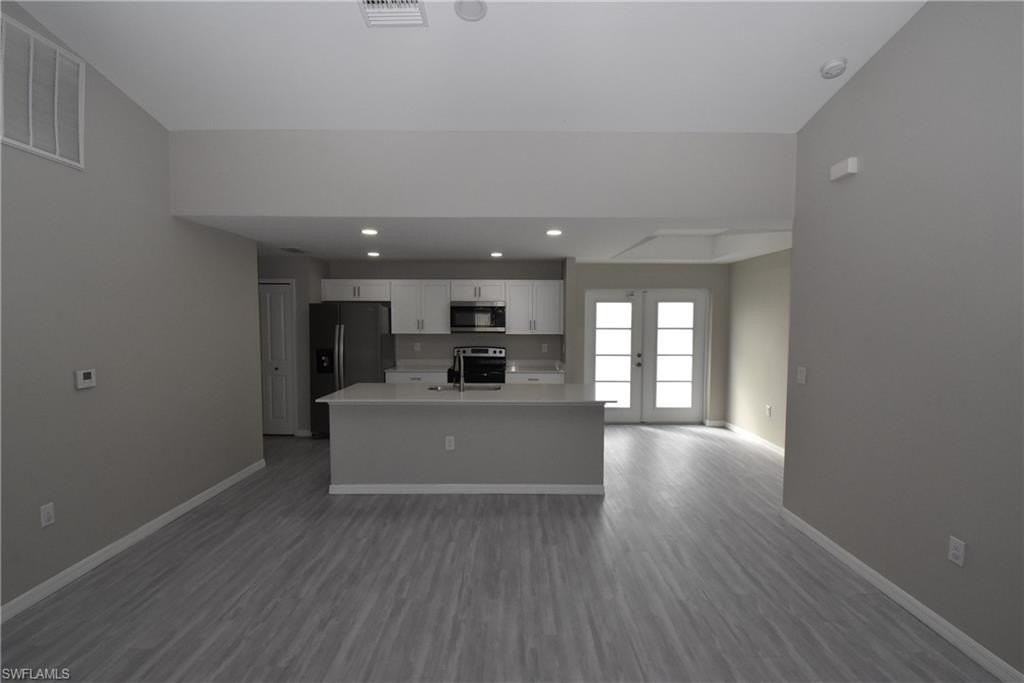 3718 Donahue Ave - Photo 7 of 23