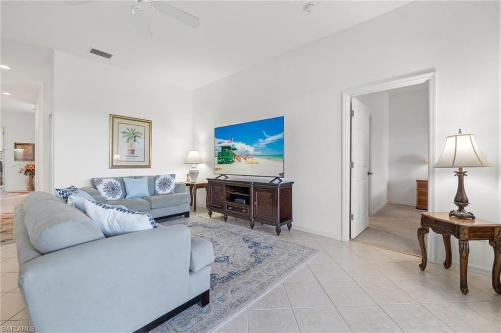 12606 Fox Ridge Dr Apt 7202 - Photo 4 of 37