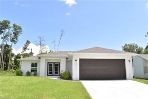 featured image of 20217 Renwick Ave