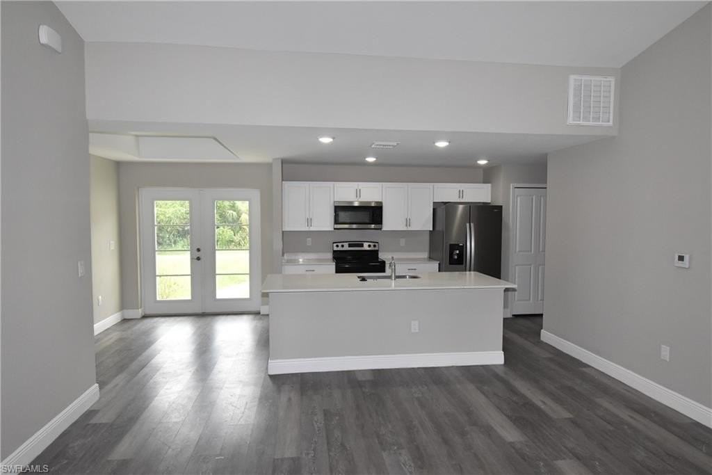 2140 Yalta Ter - Photo 4 of 28